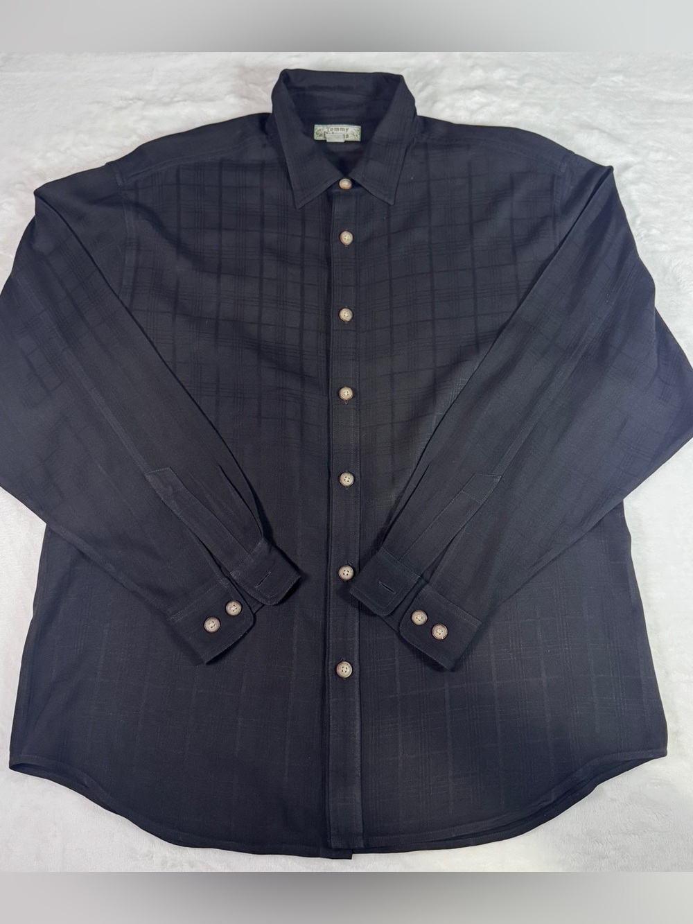 Tommy Bahama Men’s Medium 100% Silk Black Long Sleeve Button Front Shirt